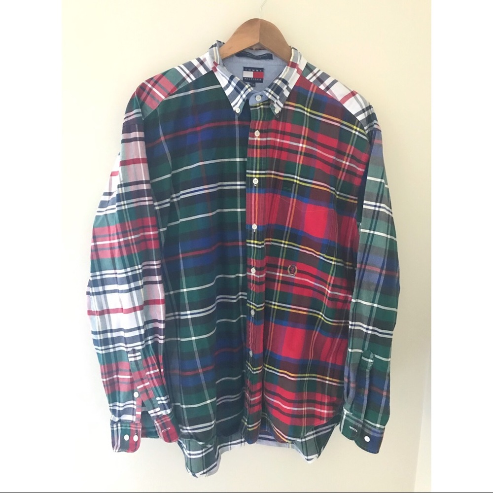 Men’s Tommy Hilfiger crest logo button up size XL
